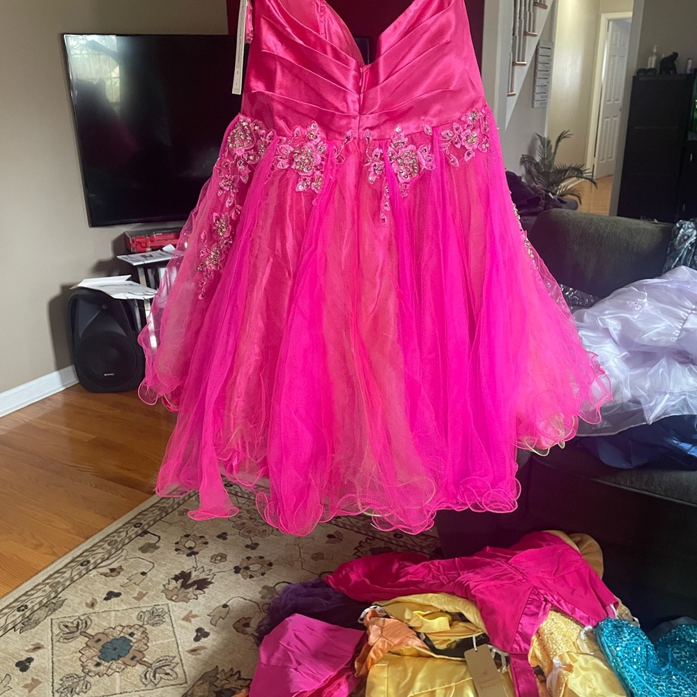 Beautiful one shoulder dress in pink color